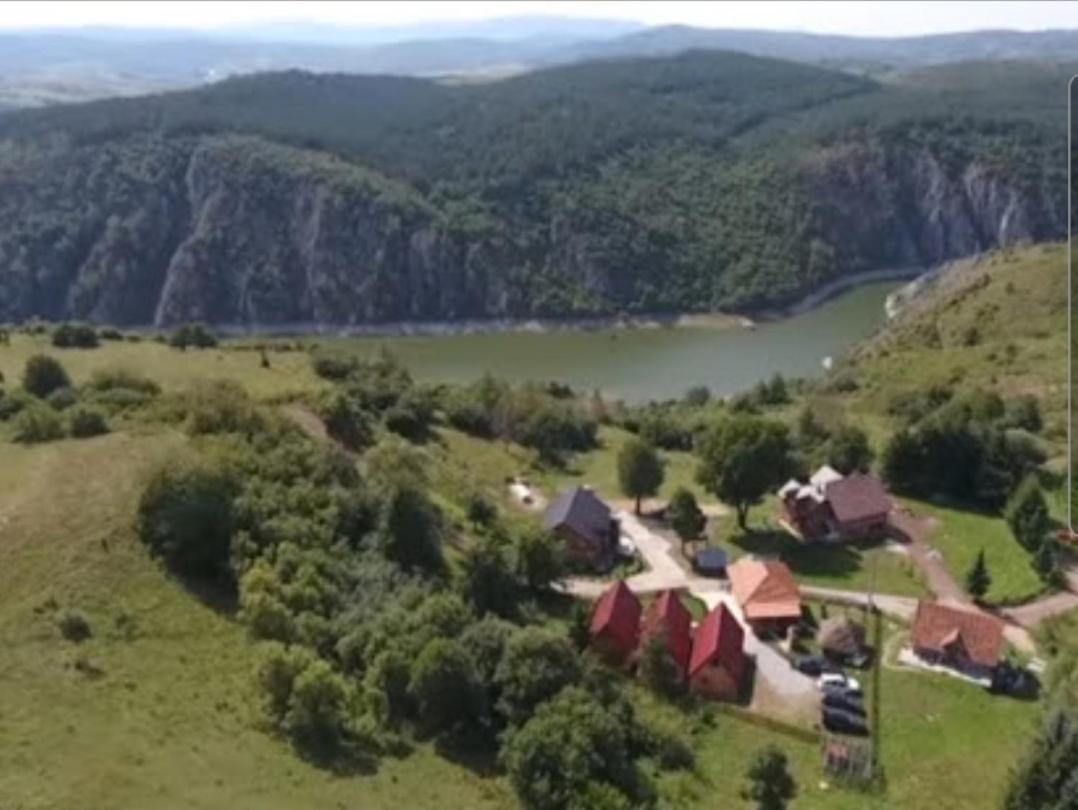 Apartmán Drveni Raj Uvac Sjenica Exteriér fotografie