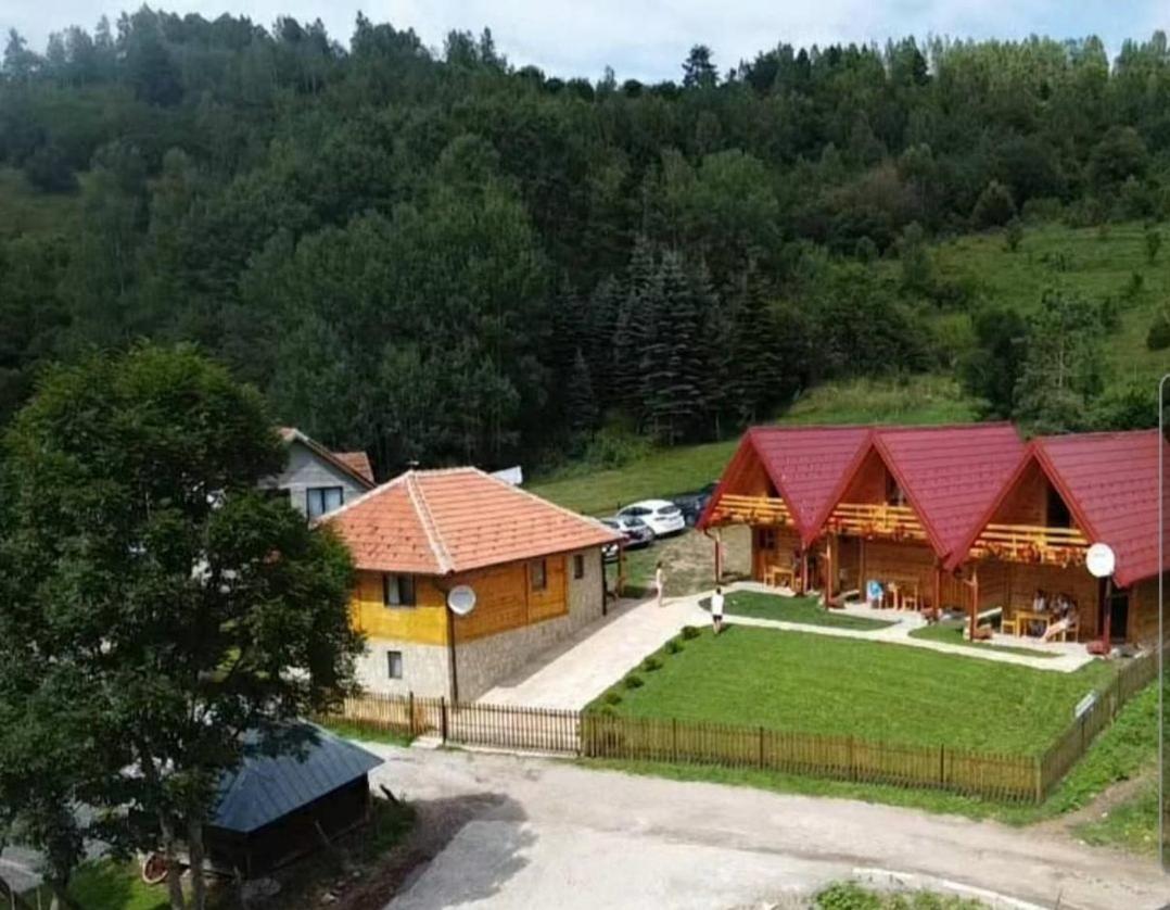 Apartmán Drveni Raj Uvac Sjenica Exteriér fotografie