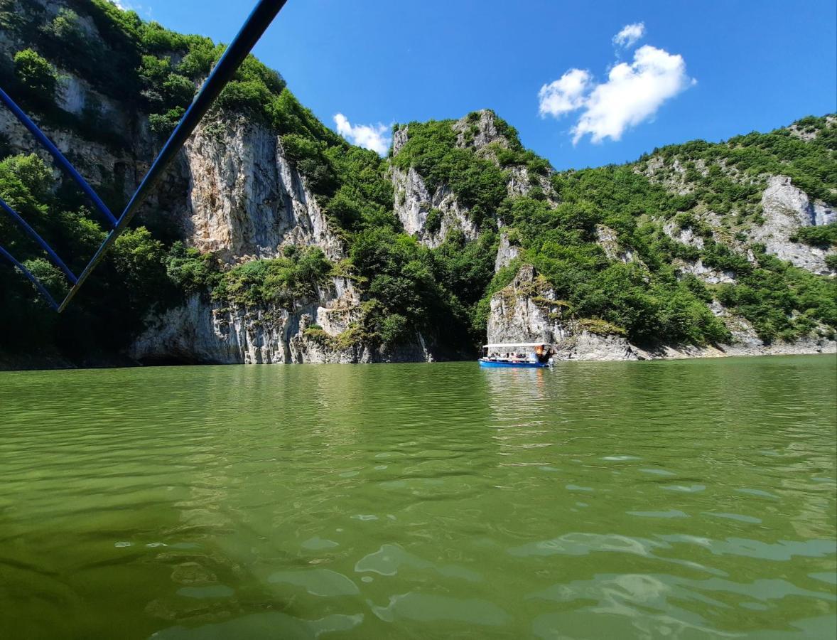 Apartmán Drveni Raj Uvac Sjenica Exteriér fotografie