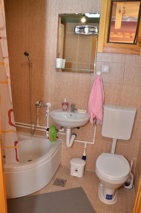 Apartmán Drveni Raj Uvac Sjenica Exteriér fotografie